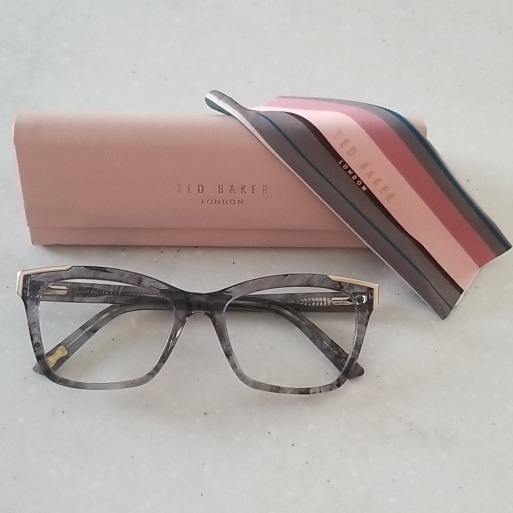 Eye Glasses
